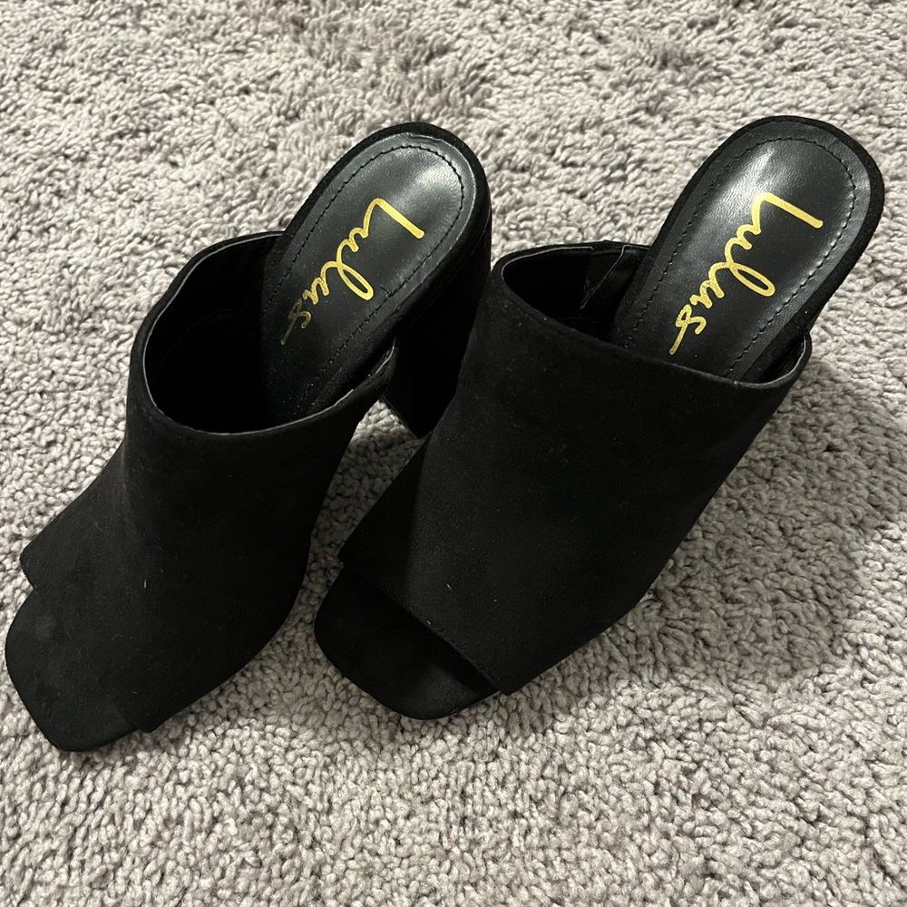 Lulus Raelynn Black Suede Peep-Toe Mules New without Tags